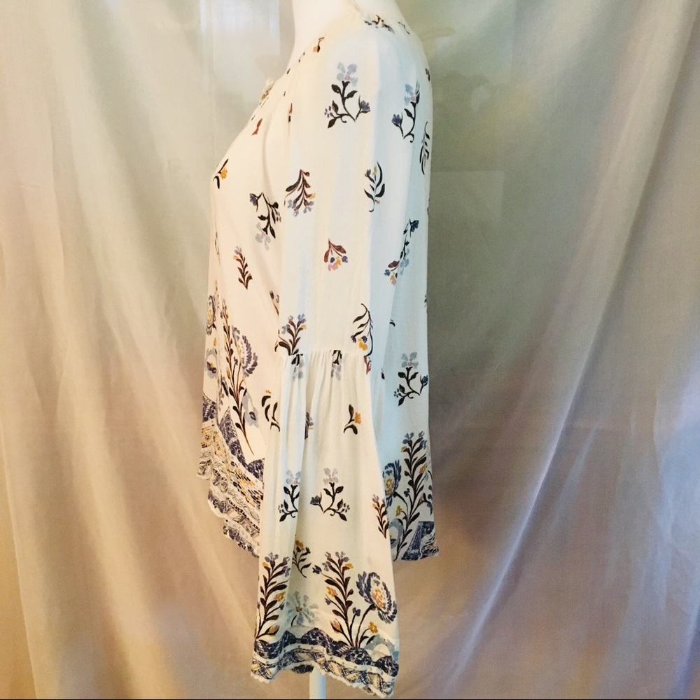 Kimchi Blue floral print top - Picture 5 of 8